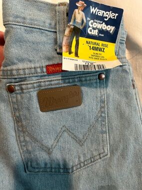 Wrangler Light Blue Cowboy Cut Jeans with Leather Patch